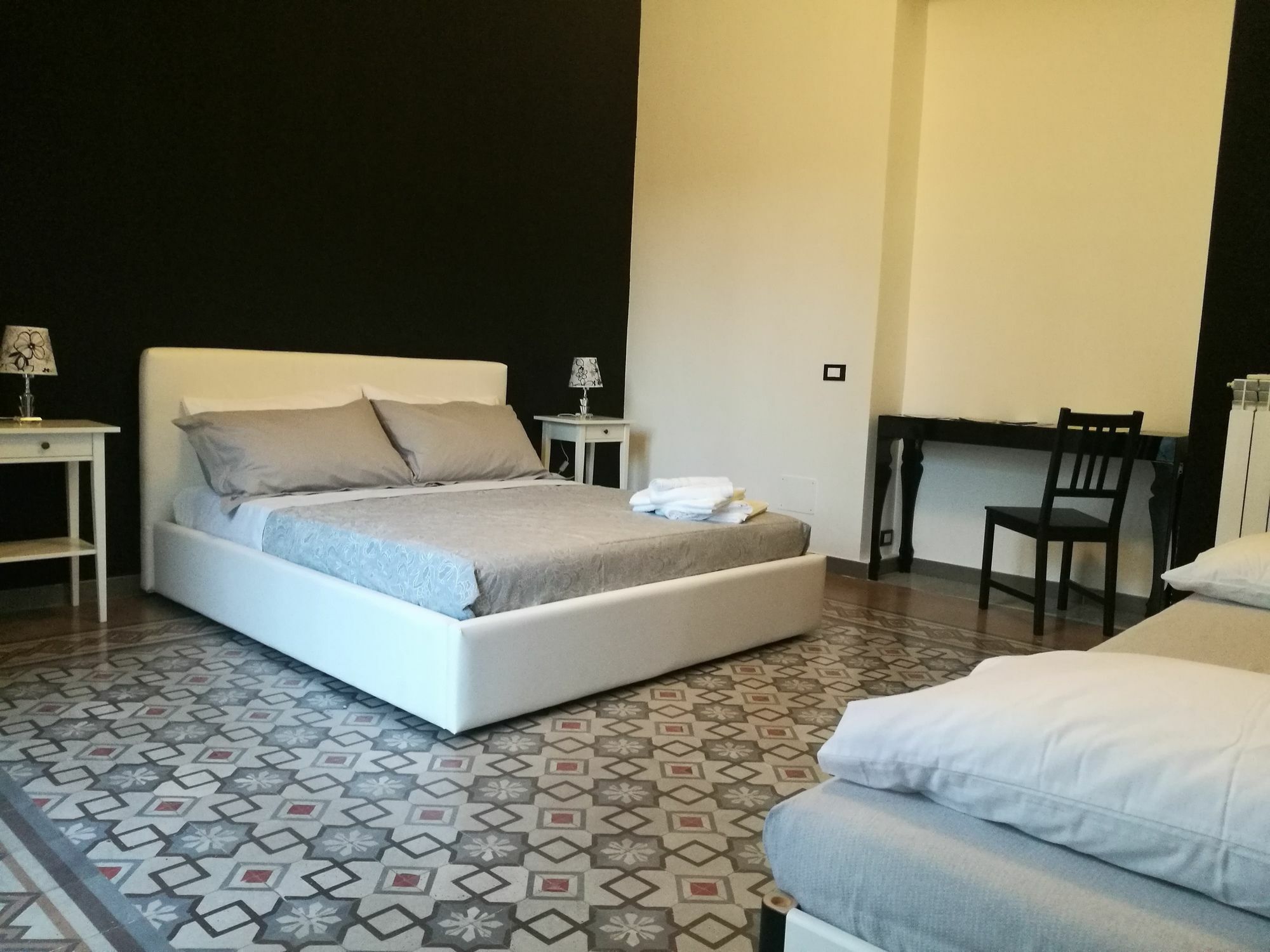 Volturno 106 Bed & Breakfast Palermo Eksteriør bilde